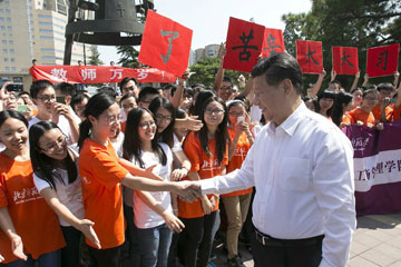 深圳卫视《你有一封信》震撼开启 感动全民