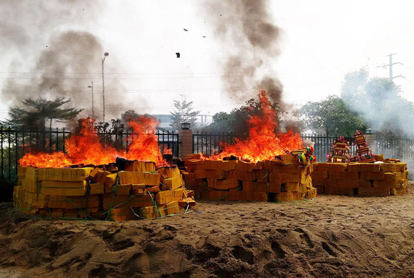 国税干部嫌工资低 工资待遇到底是多少?