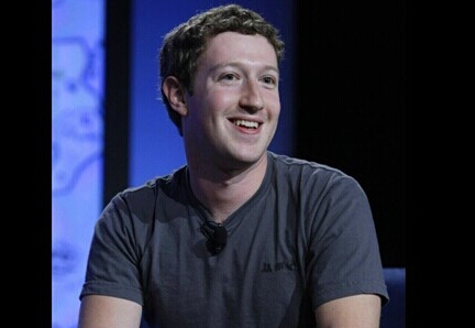 秃顶小伙为植发一年没玩网游 为了帅也是蛮拼