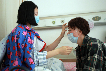 中国三军仪仗队亮相俄罗斯:平均身高1.88米