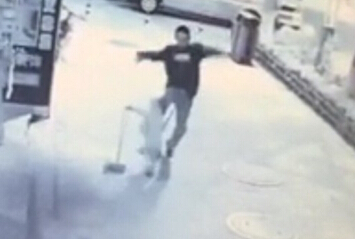 科比自曝疯狂出手原因 小飞侠为林书豪低迷开