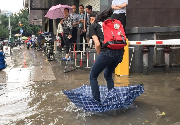 江西南昌县闵红妹坠楼身亡 官员 非正常死亡 方