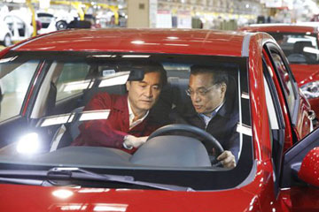 网曝四川一国企董事长送礼名单 纪委已介入调