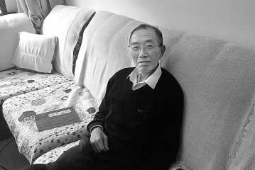  老人电击起死回生 (组图):胃癌、食道癌就这么治