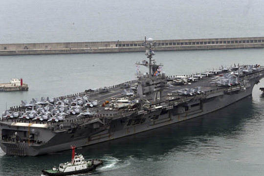  美韩30万兵集结 (组图):美双航母部署亚太 霸道