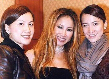  李玟三姐妹聚会 照曝光(图) 明星的神秘家人大盘