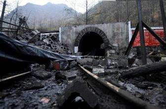 跑步踩死毒蛇(组图)盘点蛇出没的地方太吓人了