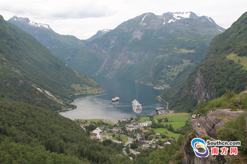 http:\/\/news.southcn.com\/public\/kb\/